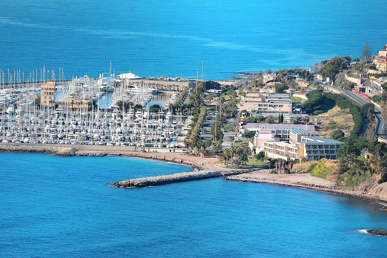 Silvia Degli Aregai Apartman Santo Stefano al Mare Kültér fotó