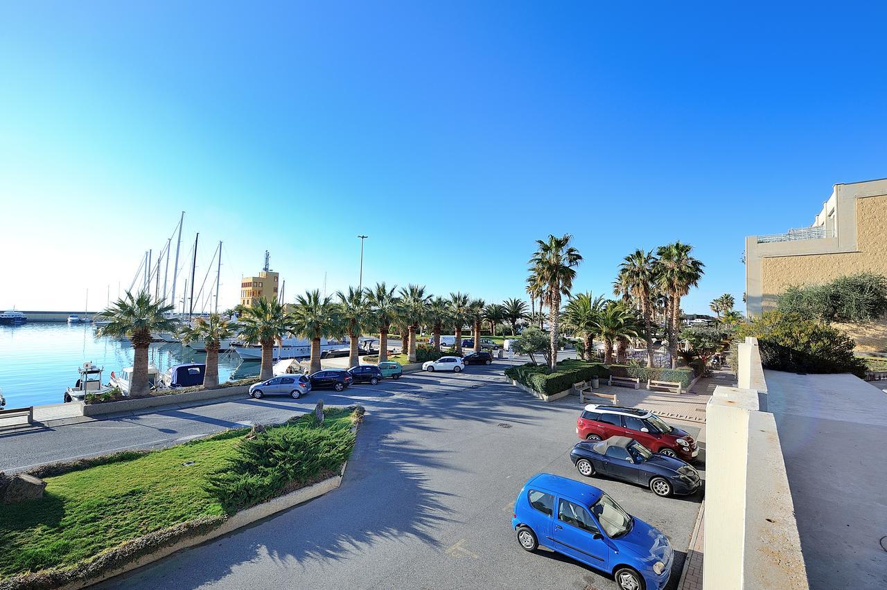 Silvia Degli Aregai Apartman Santo Stefano al Mare Kültér fotó